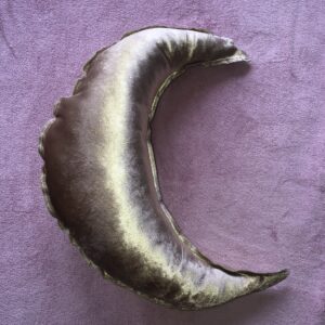 MOON CUSHION